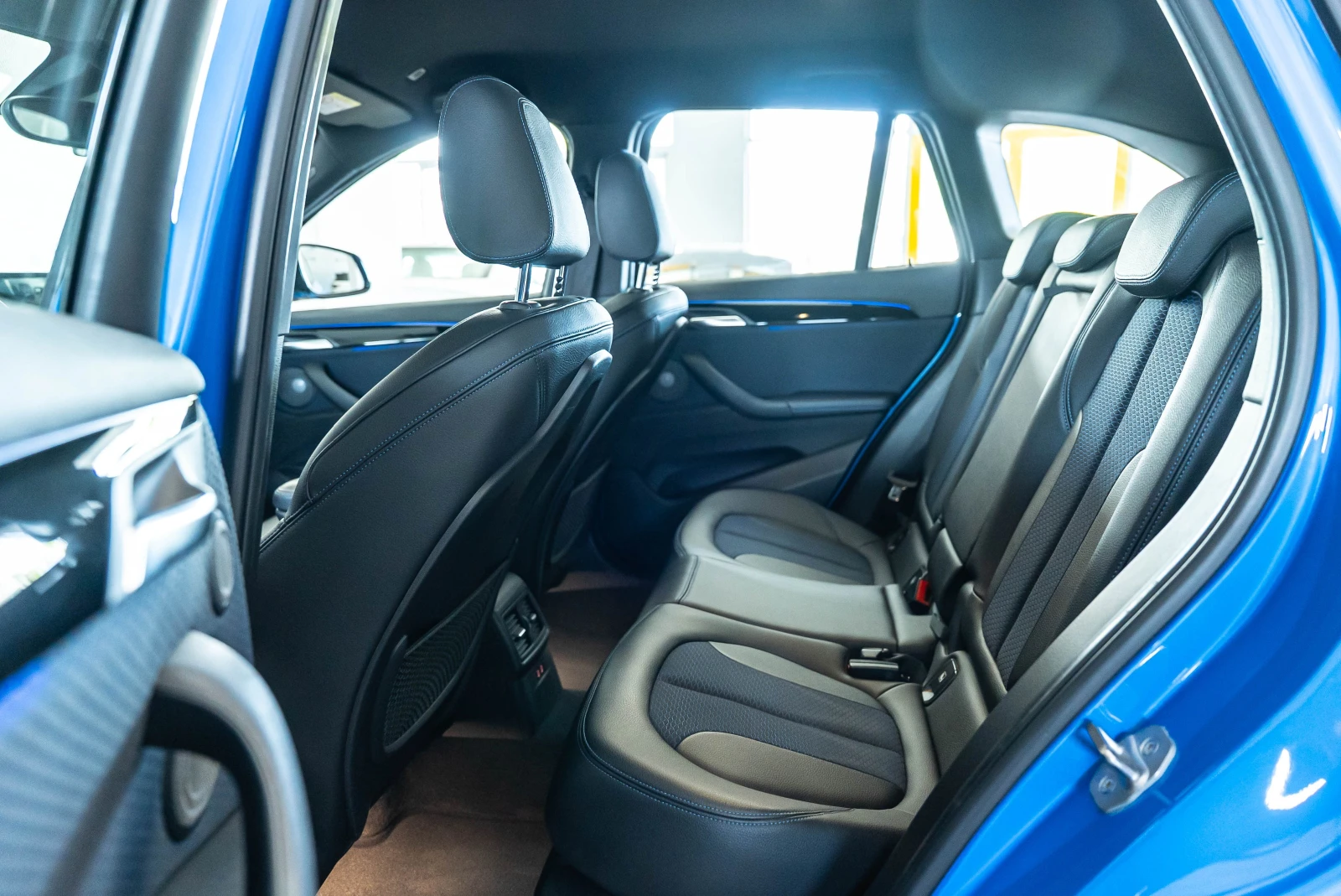 BMW X1 Xdrive 20i M-pack | Mobile.bg   11