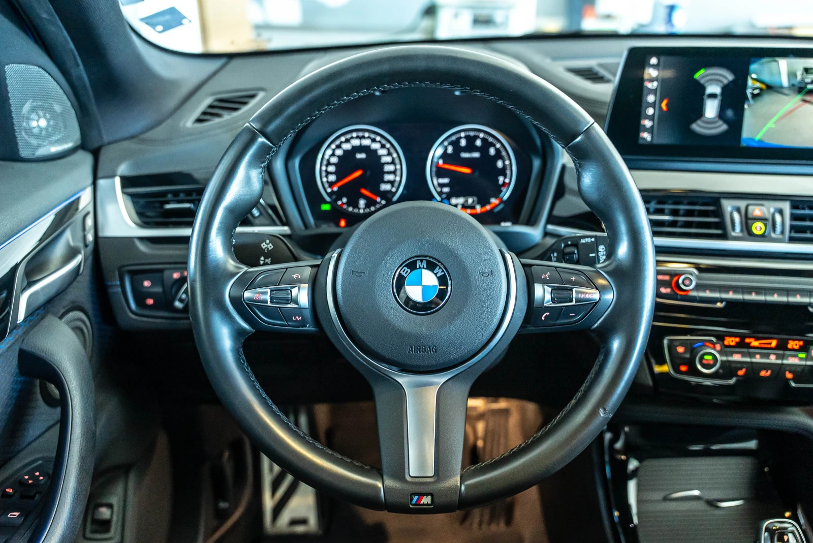 BMW X1 Xdrive 20i M-pack - изображение 10