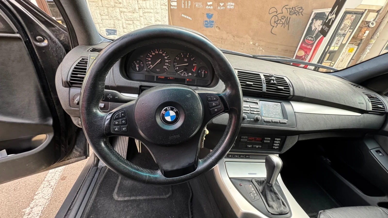 BMW X5  - изображение 8