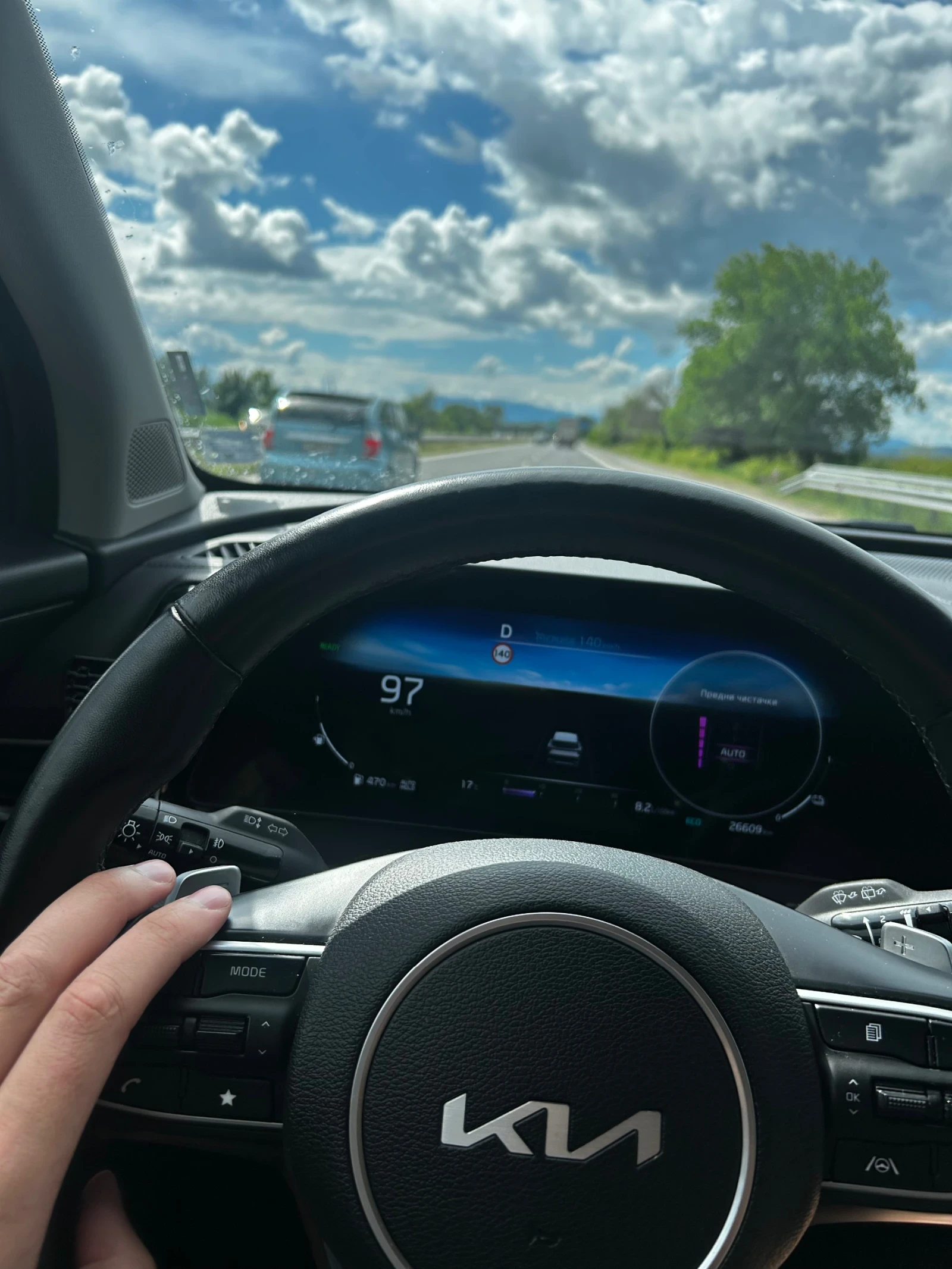 Kia Sportage 1.6 HEV Executive Hybrid - изображение 4