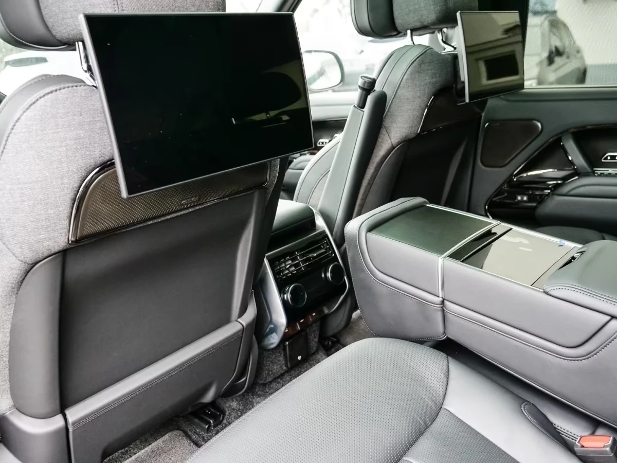 Land Rover Range rover SV P615 - изображение 9