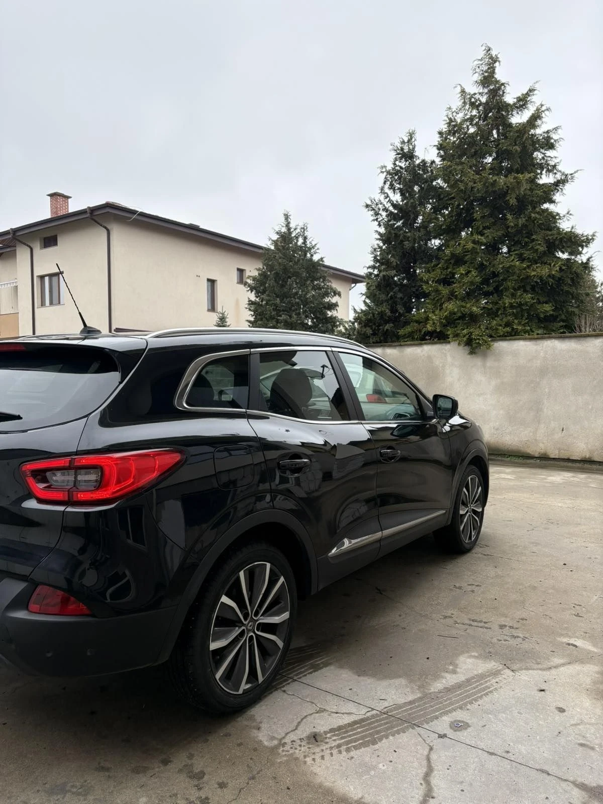 Renault Kadjar 1.2i 130кс панорама - изображение 8