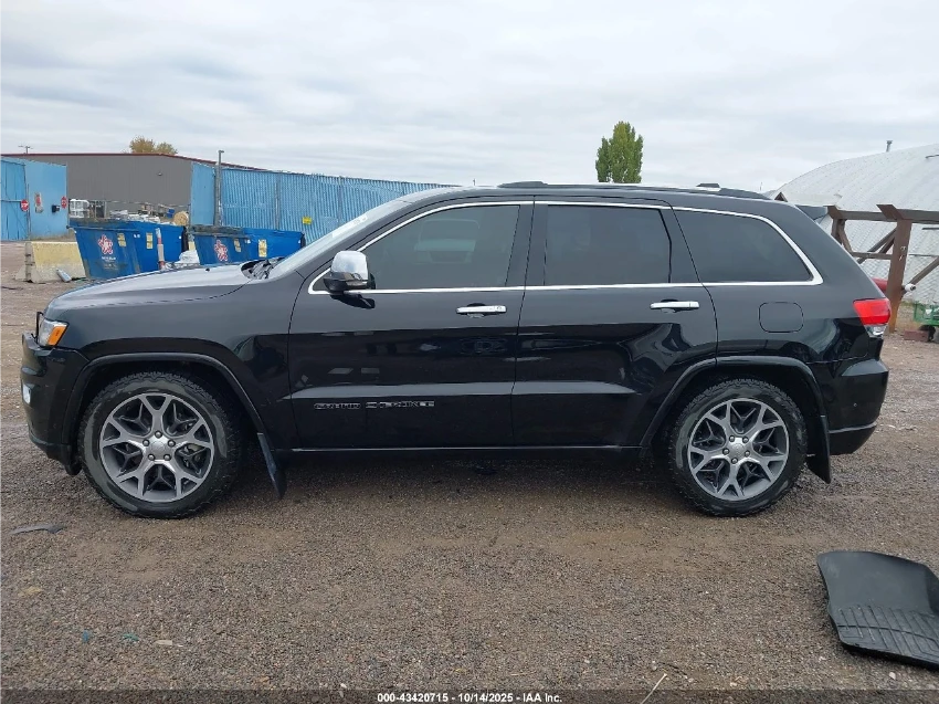Jeep Grand cherokee OVERLAND* DISTRONIC* PANOROOF* H&K SOUND* ОБДУХВАН, снимка 7 - Автомобили и джипове - 53796791