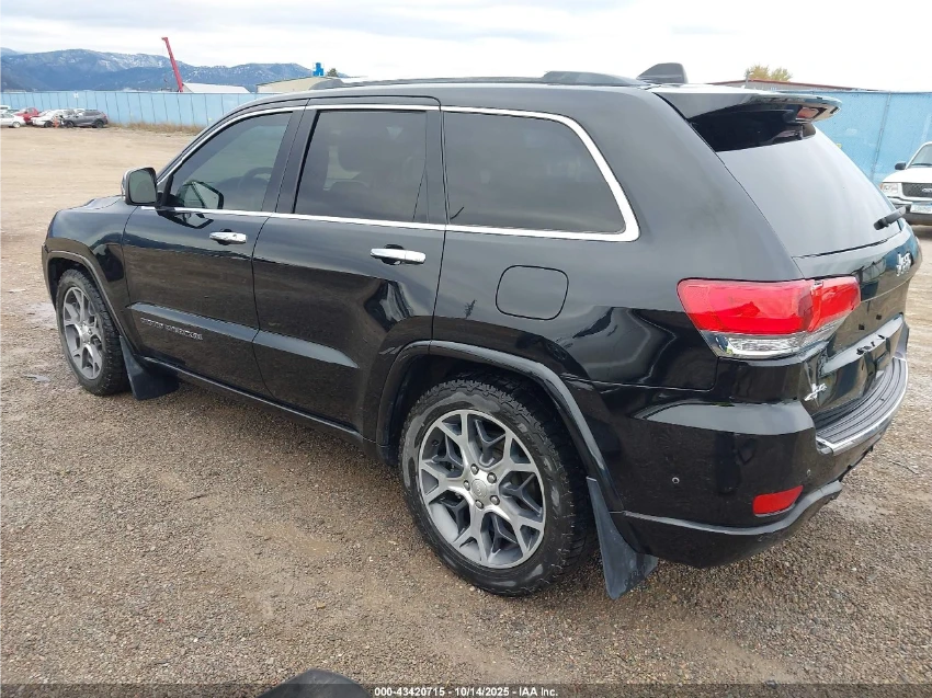 Jeep Grand cherokee OVERLAND* DISTRONIC* PANOROOF* H&K SOUND* ОБДУХВАН, снимка 6 - Автомобили и джипове - 53796791
