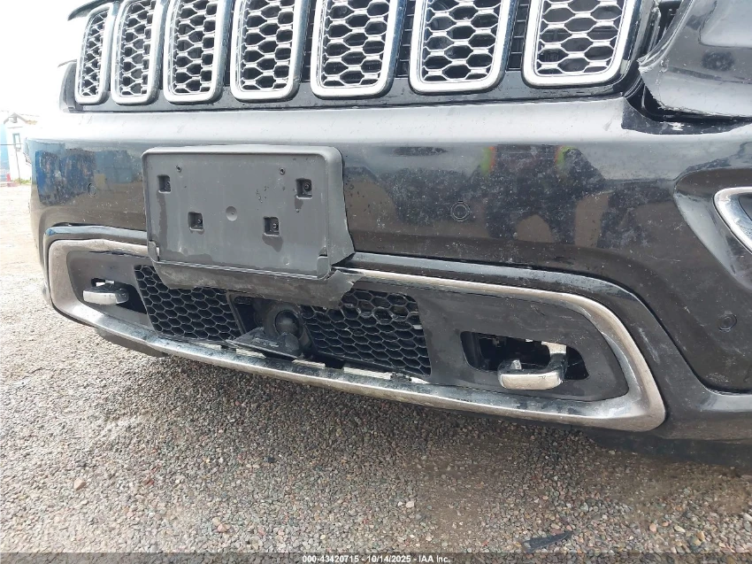 Jeep Grand cherokee OVERLAND* DISTRONIC* PANOROOF* H&K SOUND* ОБДУХВАН, снимка 9 - Автомобили и джипове - 53796791