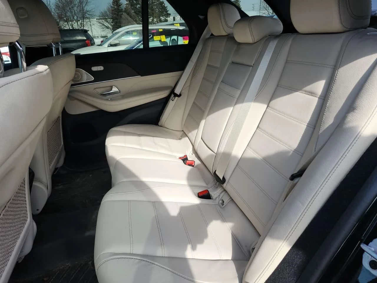 Mercedes-Benz GLE 350 * ПАНОРАМА* ПОДГРЕ* ДИСТРОНИК* , снимка 12 - Автомобили и джипове - 54120299