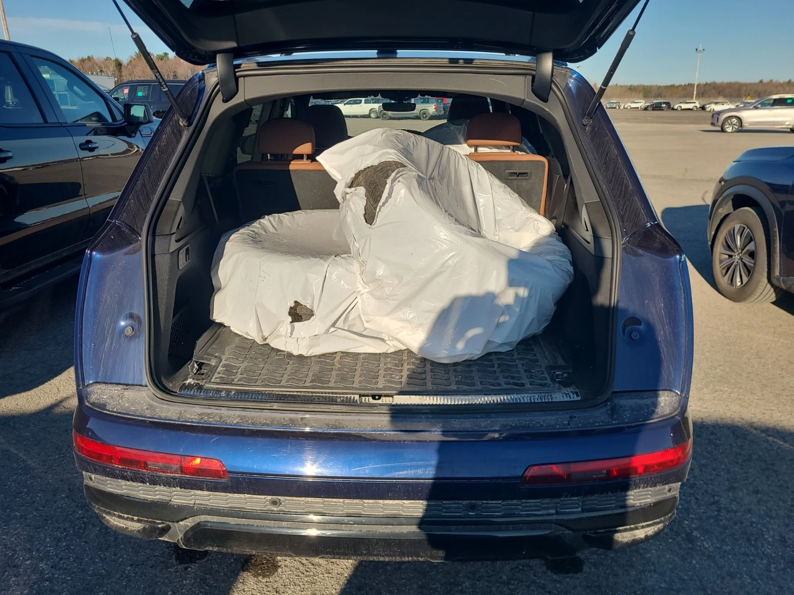 Audi Q7 Progressiv 55 TFSI quattro, снимка 8 - Автомобили и джипове - 54453734