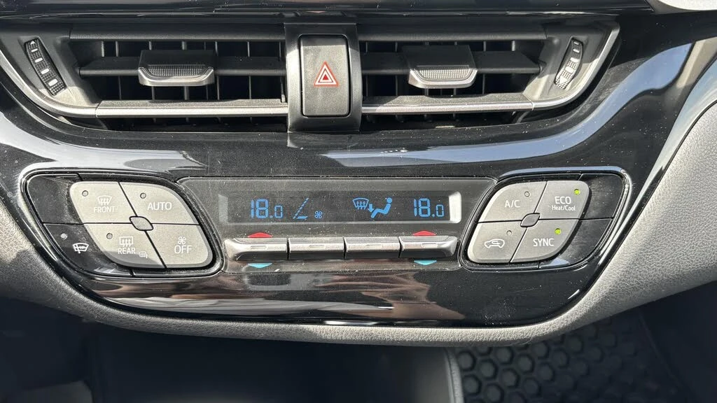 Toyota C-HR LE FWD, снимка 17 - Автомобили и джипове - 54492968