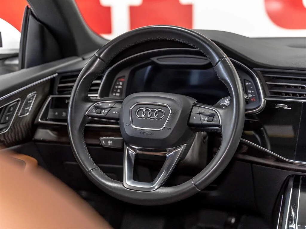 Audi Q8 PROGRESSIV S-LINE| 360| ПАНО| BANG&OLUFSEN| ОБДУХ, снимка 7 - Автомобили и джипове - 55277627