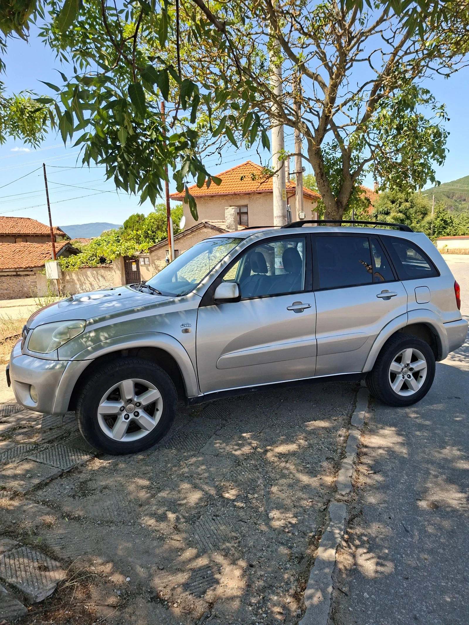 Toyota Rav4 D4D, снимка 8 - Автомобили и джипове - 55512180