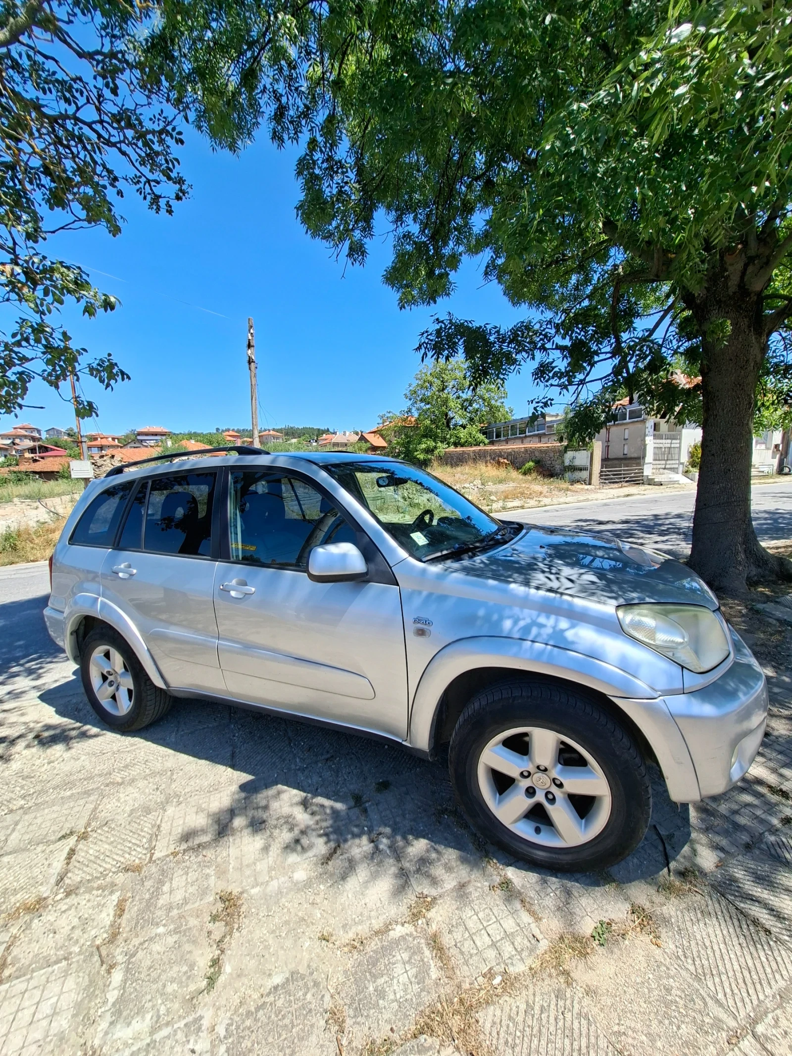 Toyota Rav4 D4D, снимка 9 - Автомобили и джипове - 55512180