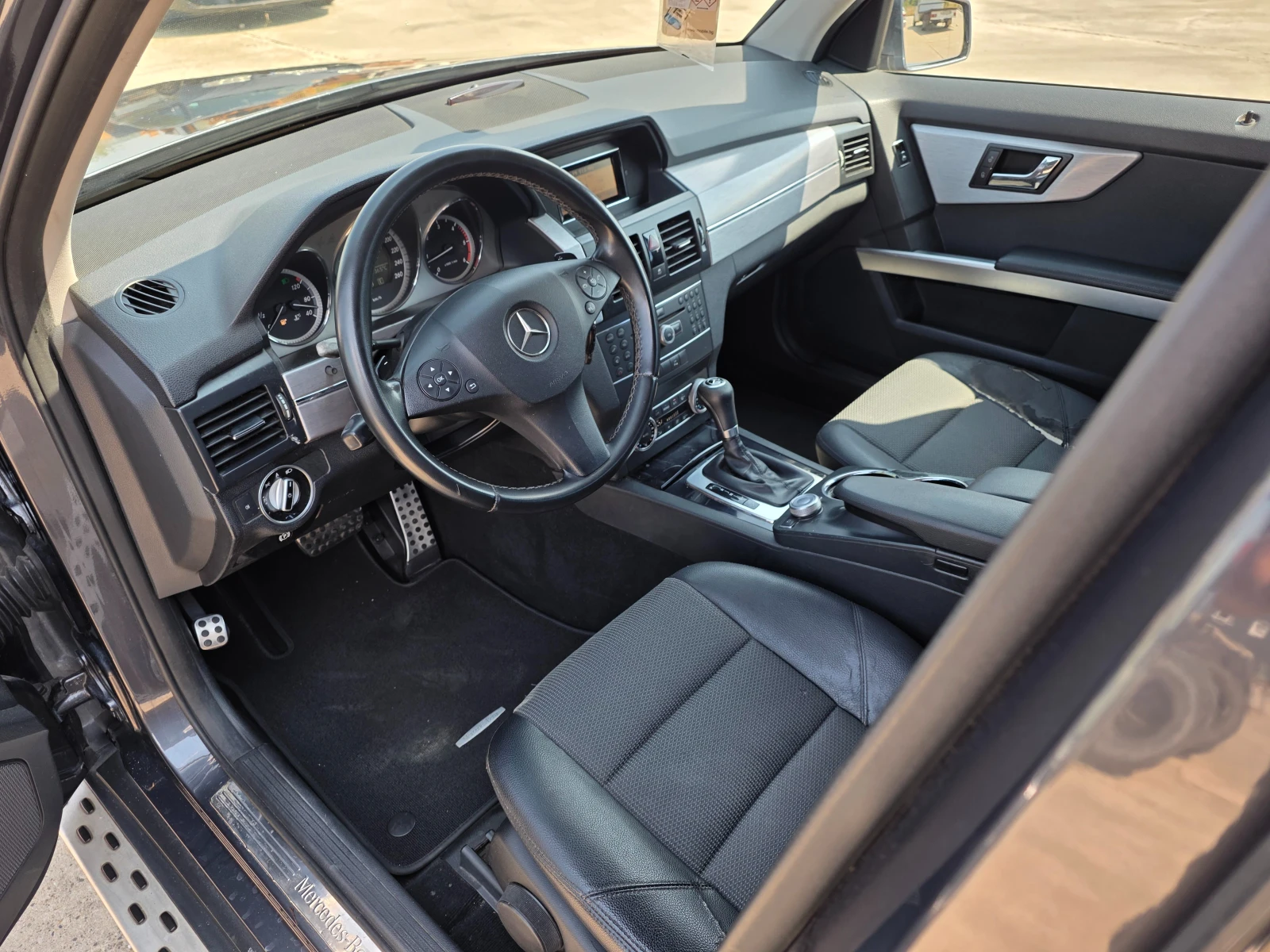 Mercedes-Benz GLK 2.2D 4 MATIK AVTOMAT, снимка 9 - Автомобили и джипове - 56110465