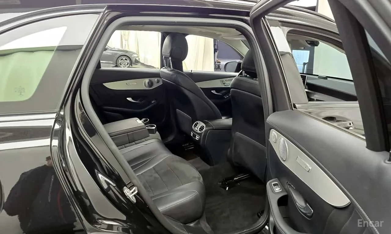 Mercedes-Benz GLC 300 * 4MATIC * AMG Line * HEAD UP * ПАНОРАМА * 360 КАМ, снимка 13 - Автомобили и джипове - 56214046