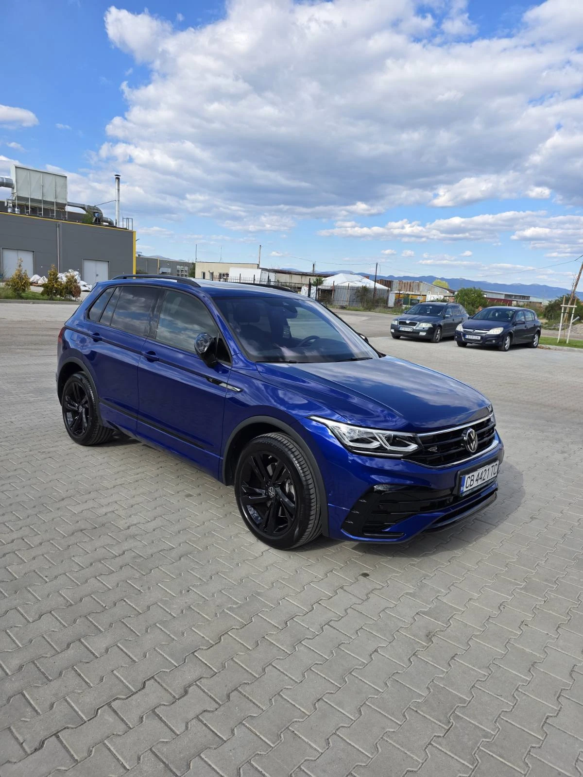 VW Tiguan 2.0 R Line 4 motion N1