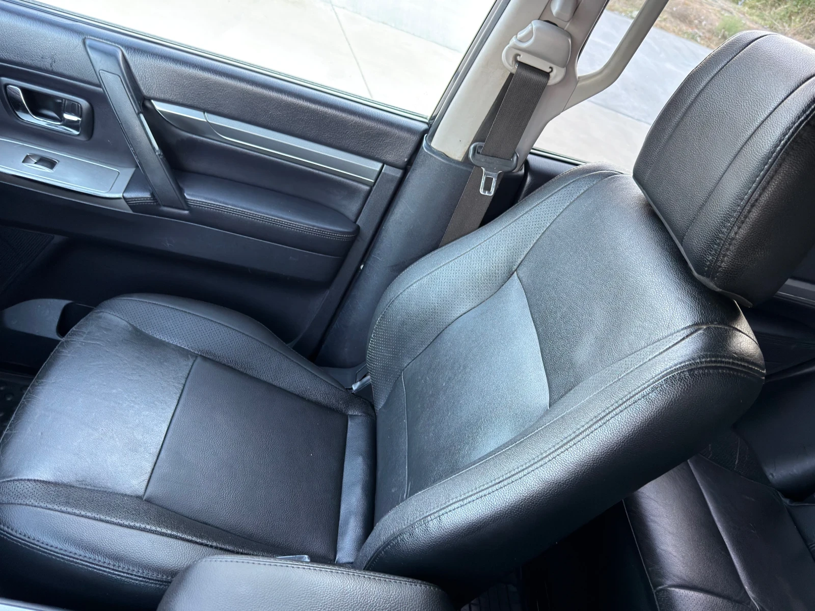 Mitsubishi Pajero Автоматик/Климатроник/Камера/Темпомат, снимка 15 - Автомобили и джипове - 56330719