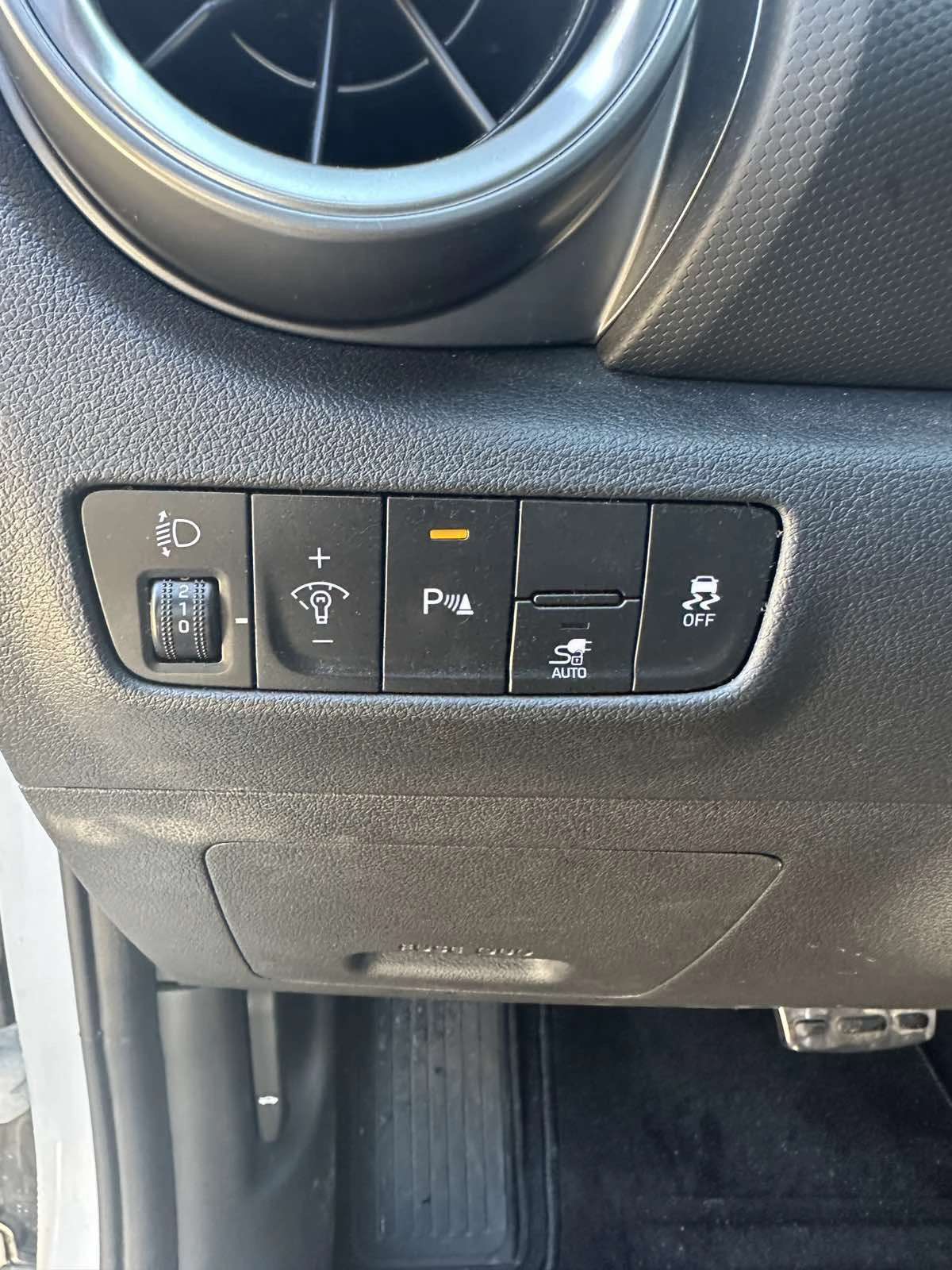 Hyundai Kona 64KWh/TREND/��������/SOH100%/BLUELINK/2023�. | Mobile.bg � ����������� 12
