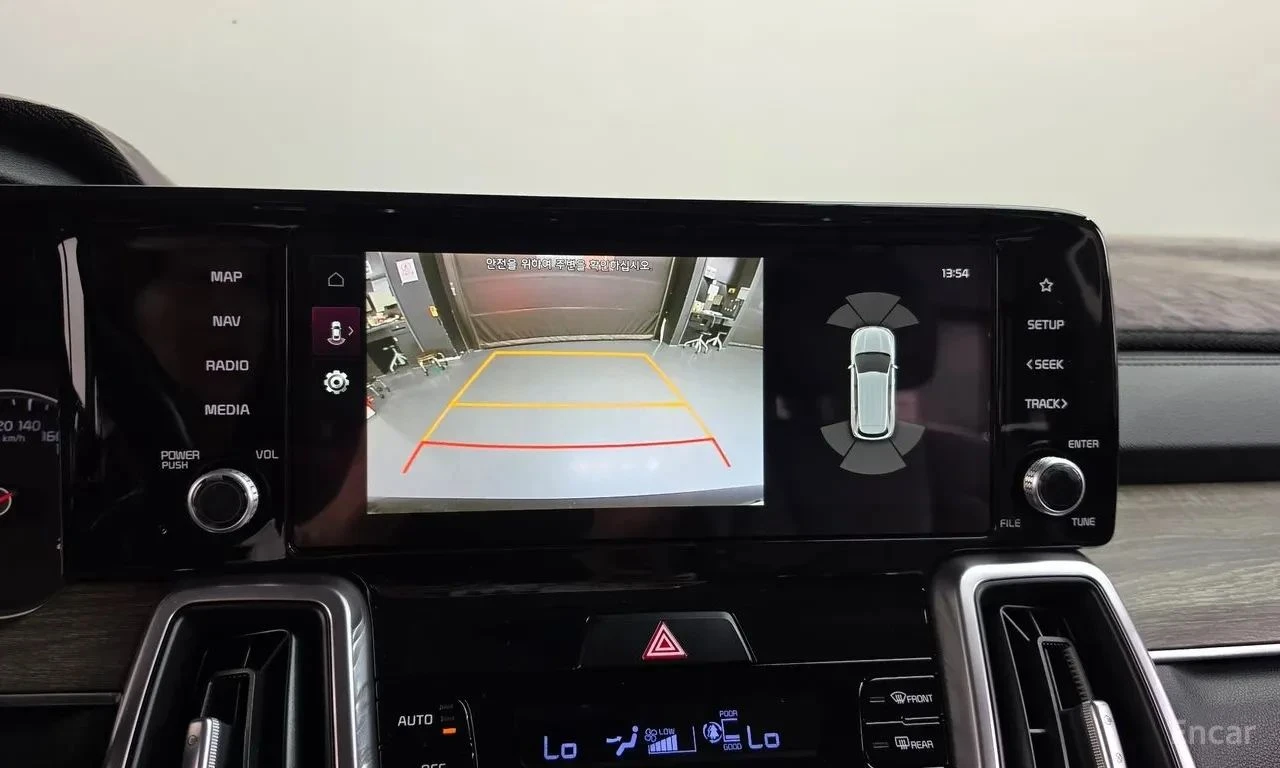 Kia Sorento, снимка 14 - Автомобили и джипове - 56689236