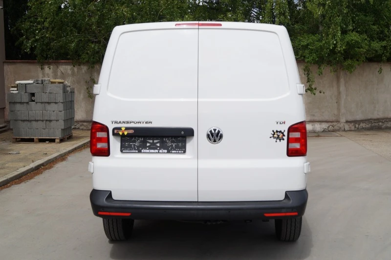 VW Transporter 2.0TDI, снимка 6 - Бусове и автобуси - 45366635