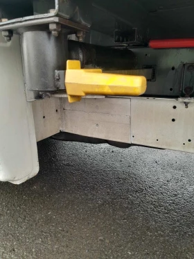 Ford Transit 2.4, снимка 10 - Камиони - 53648329