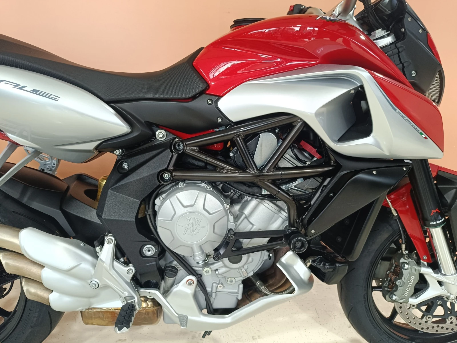 MV Agusta 800 RIVALE TC ABS QS - изображение 7