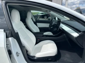 Tesla Model 3 DUAL MOTOR AWD PERFORMANCE 82KW, снимка 11