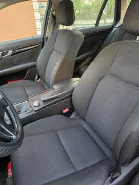 Mercedes-Benz C 200, снимка 4