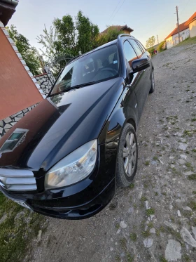 Mercedes-Benz C 200, снимка 12