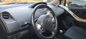 Toyota Yaris 1.3 бензин 167000км, снимка 8