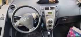 Toyota Yaris 1.3 бензин 167000км, снимка 10