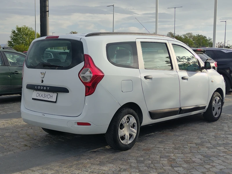 Dacia Lodgy 1.6 SCe 102 к.с. Бензин 6+ 1 места, снимка 5 - Автомобили и джипове - 47510019