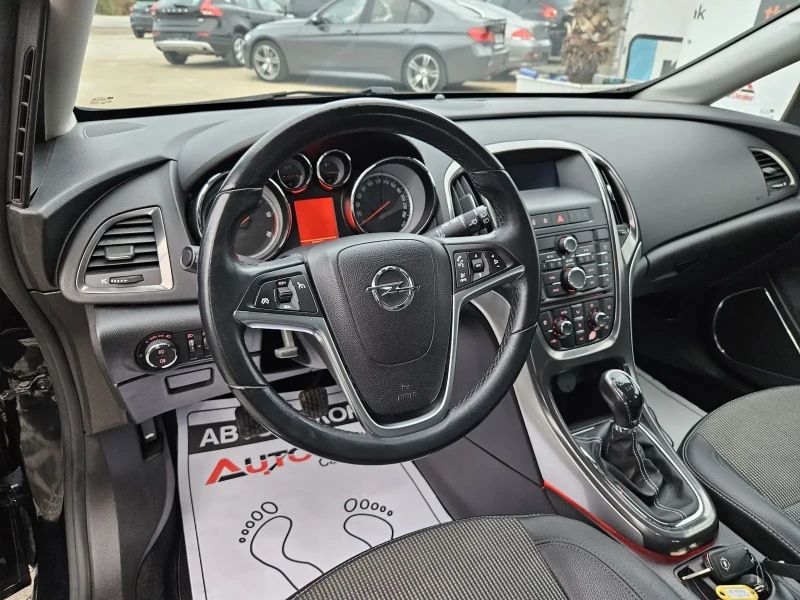 Opel Astra 1.7CDTI-110кс= 6СКОРОСТИ= КЛИМАТИК= EURO 5A, снимка 8 - Автомобили и джипове - 48050154