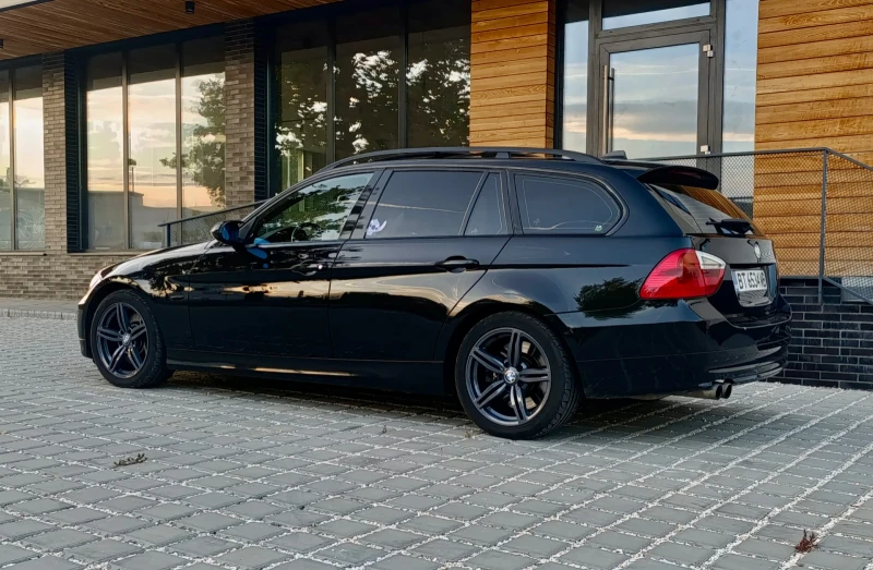 BMW 330, снимка 2 - Автомобили и джипове - 52209068