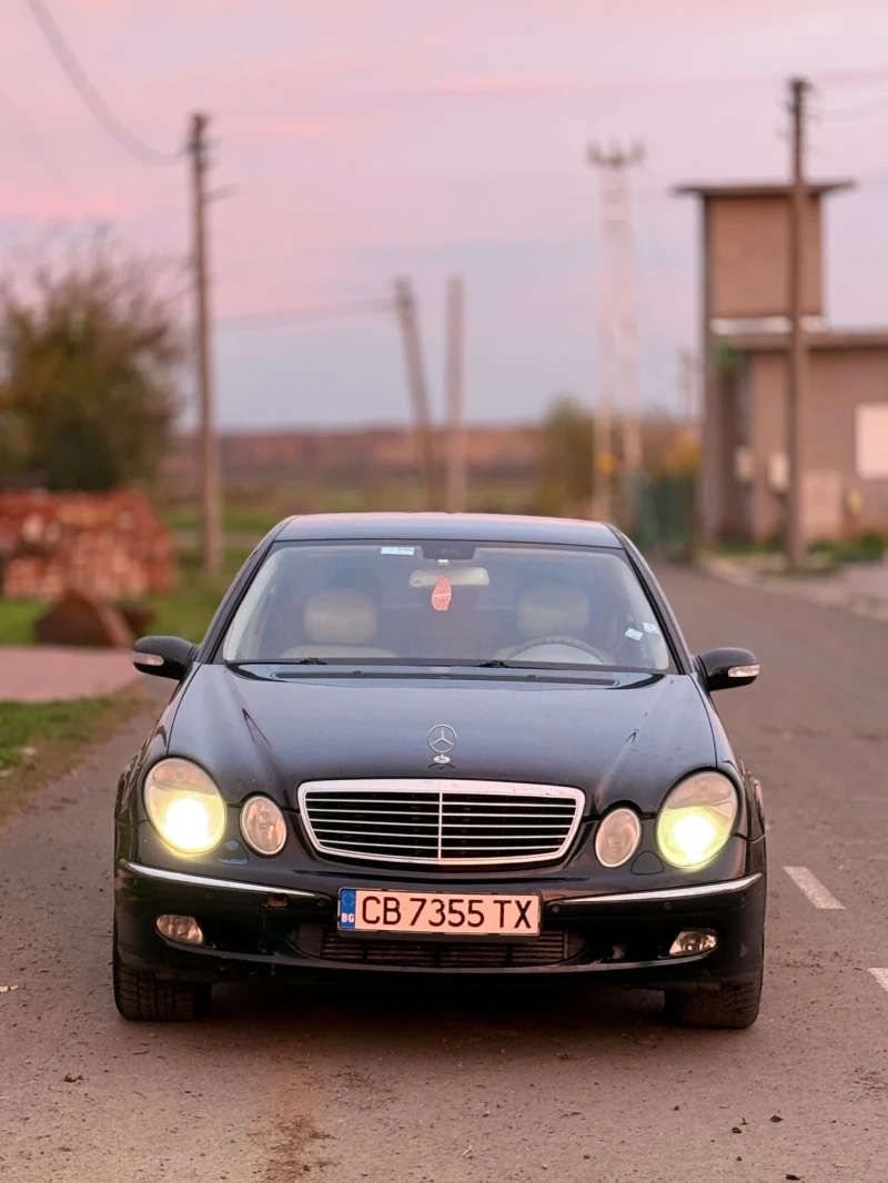 Mercedes-Benz E 320 3.2 V6 7G, снимка 7 - Автомобили и джипове - 52418679