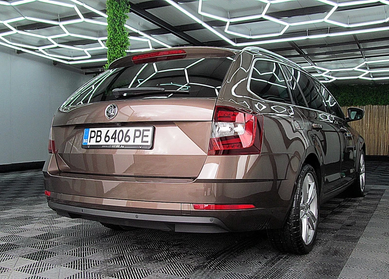 Skoda Octavia DSG/KeulessGo/KAM.PODGREV/СОБСТВЕН ЛИЗИНГ, снимка 6 - Автомобили и джипове - 52567969
