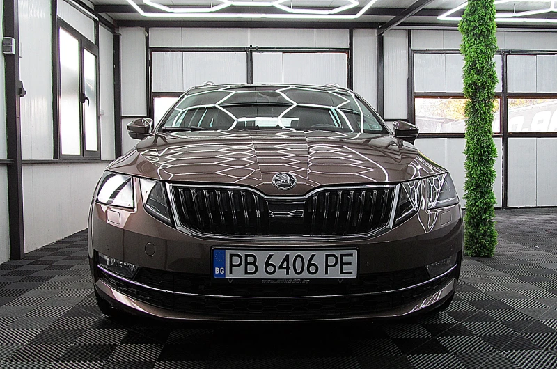 Skoda Octavia DSG/KeulessGo/KAM.PODGREV/СОБСТВЕН ЛИЗИНГ, снимка 2 - Автомобили и джипове - 52567969