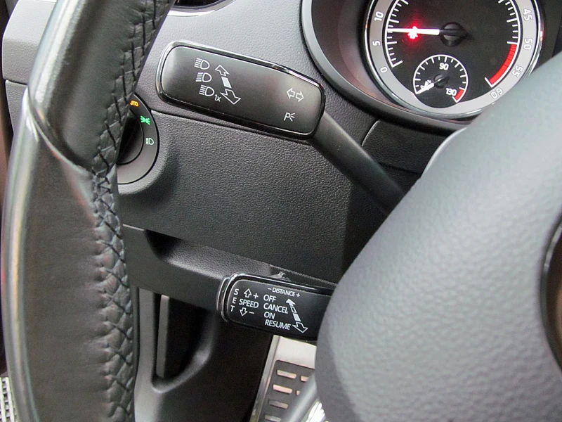 Skoda Octavia DSG/KeulessGo/KAM.PODGREV/СОБСТВЕН ЛИЗИНГ, снимка 16 - Автомобили и джипове - 52567969