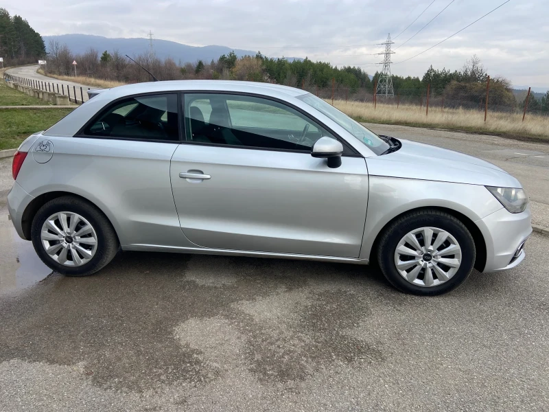 Audi A1 1.6 TDI, снимка 6 - Автомобили и джипове - 52644400