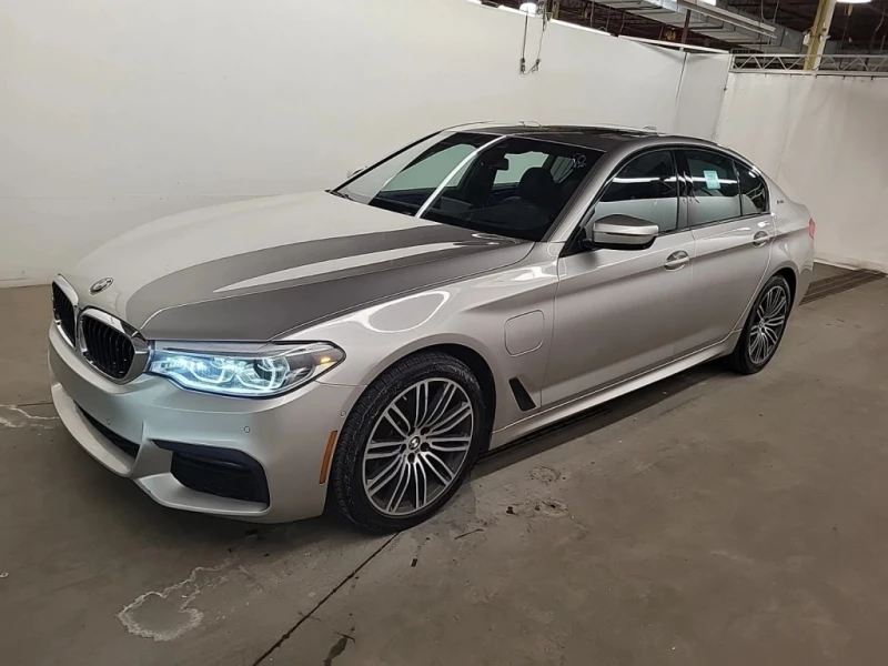 BMW 530E xDrive iPerformance, снимка 2 - Автомобили и джипове - 53368895