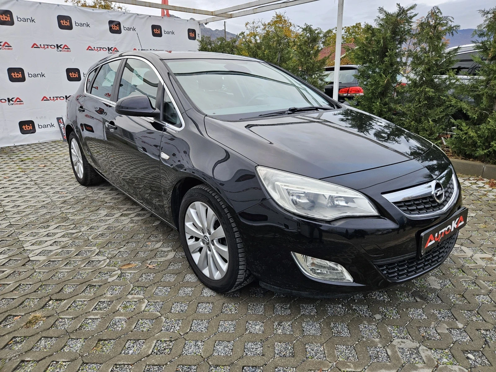 Opel Astra 1.7CDTI-110кс= 6СКОРОСТИ= КЛИМАТИК= EURO 5A - изображение 2