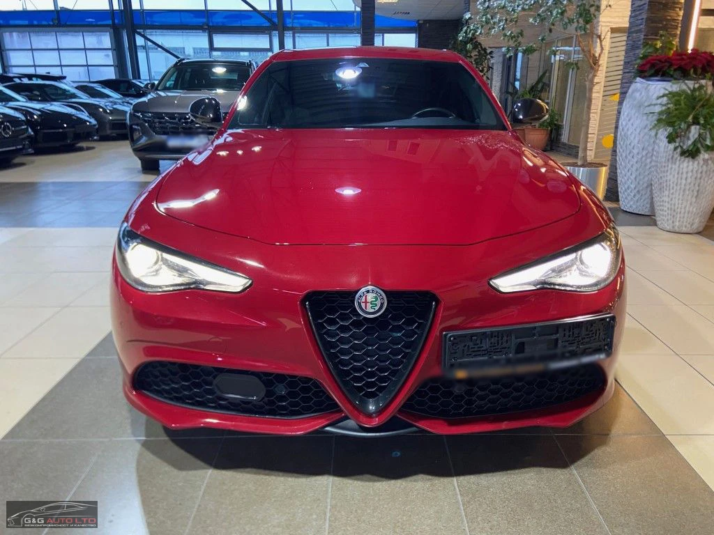 Alfa Romeo Giulia Veloce/209HP/BREMBO/ACC/BI-XENON/КОЖА/NAV/CAM/802b - изображение 2