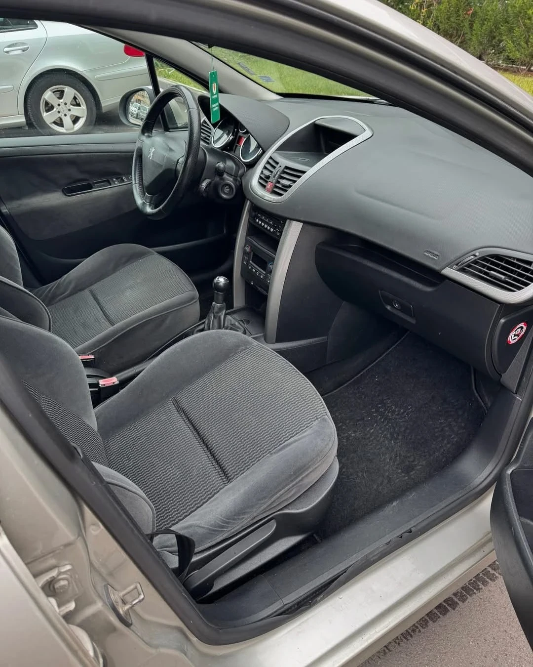 Peugeot 207  - изображение 8