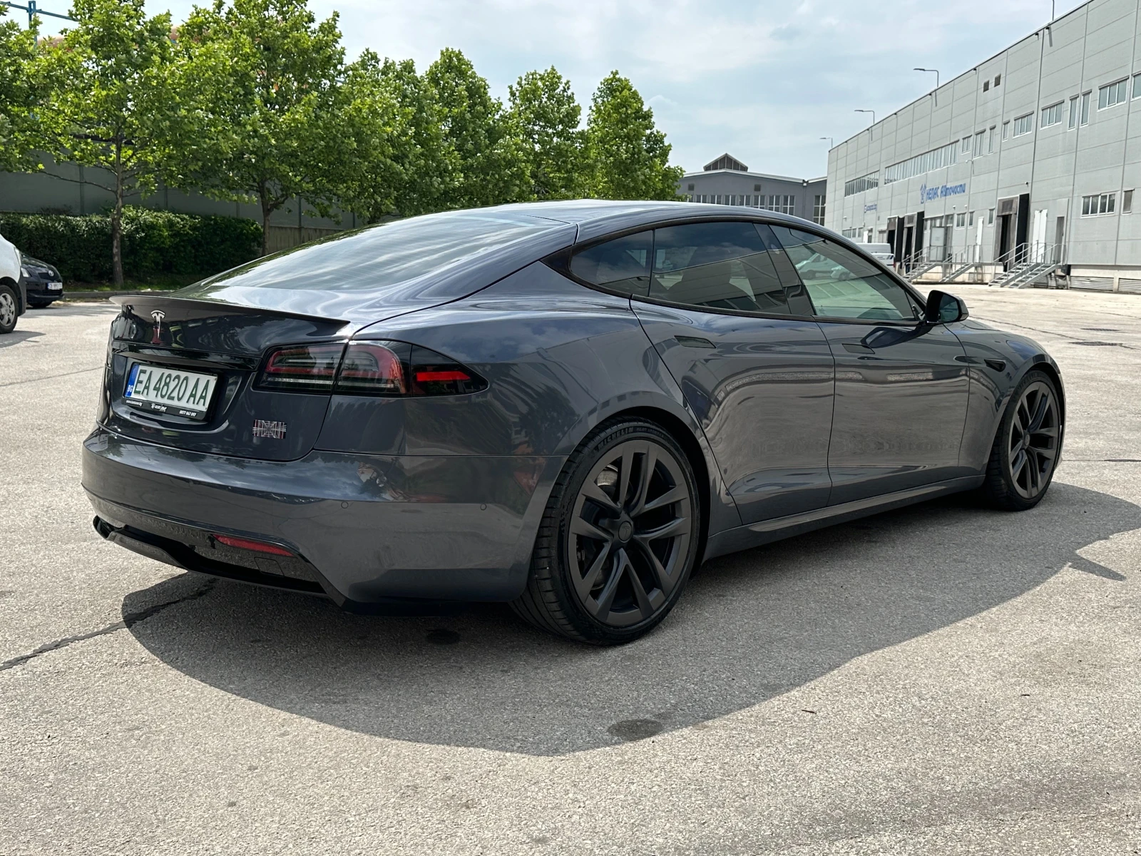 Tesla Model S Plaid 1000кс - изображение 4
