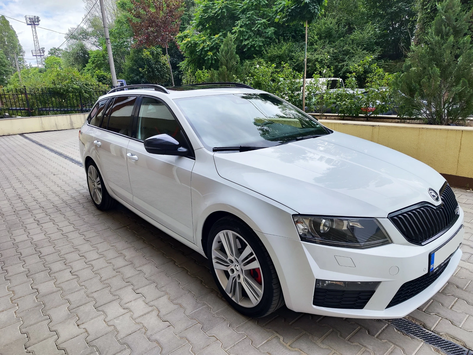 Skoda Octavia 2.0 tdi vrs - изображение 3
