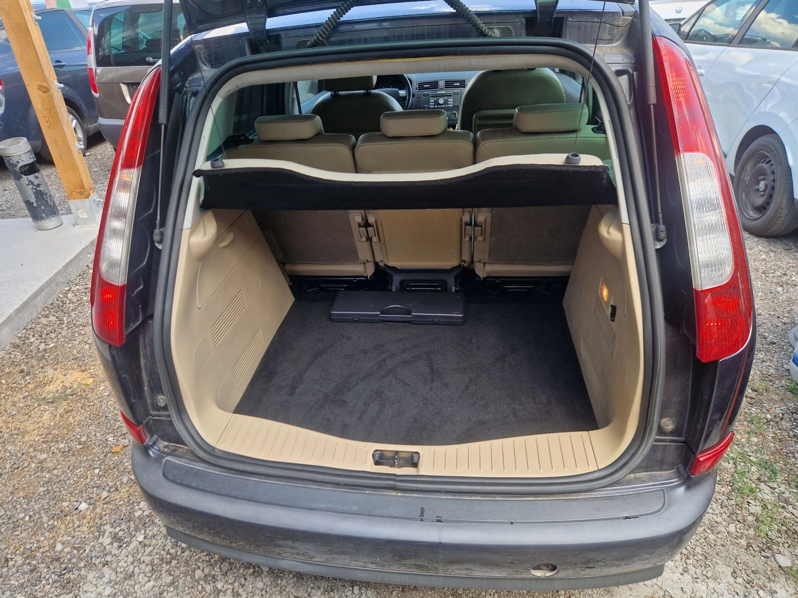 Ford C-max 2.0HDI 236PS.GHIA ITALIA - изображение 9