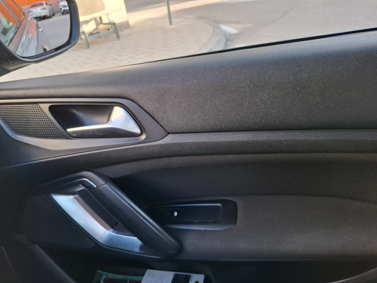 Peugeot 308  - изображение 8