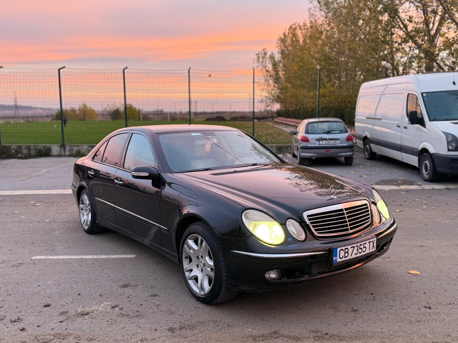 Mercedes-Benz E 320 3.2 V6 7G | Mobile.bg   6