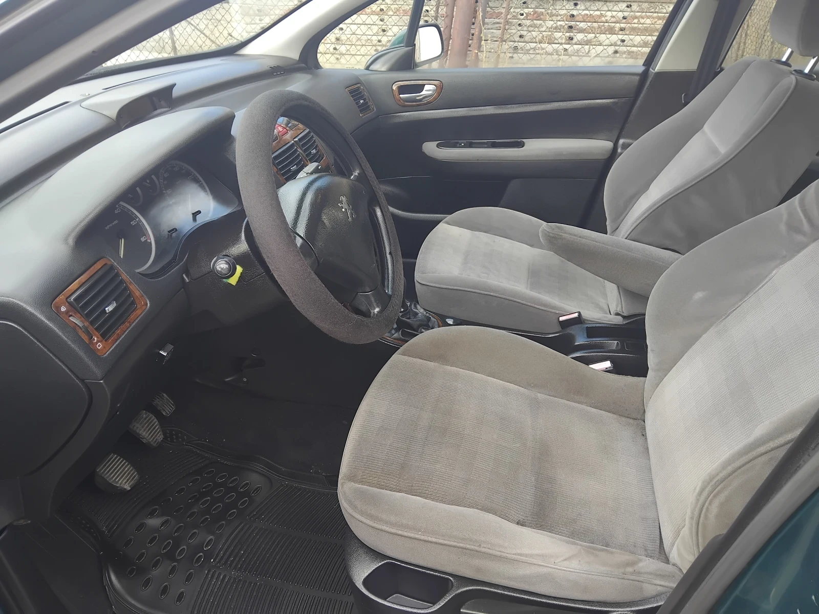 Peugeot 307 1.6//КЛИМА//ГАЗ// - изображение 10