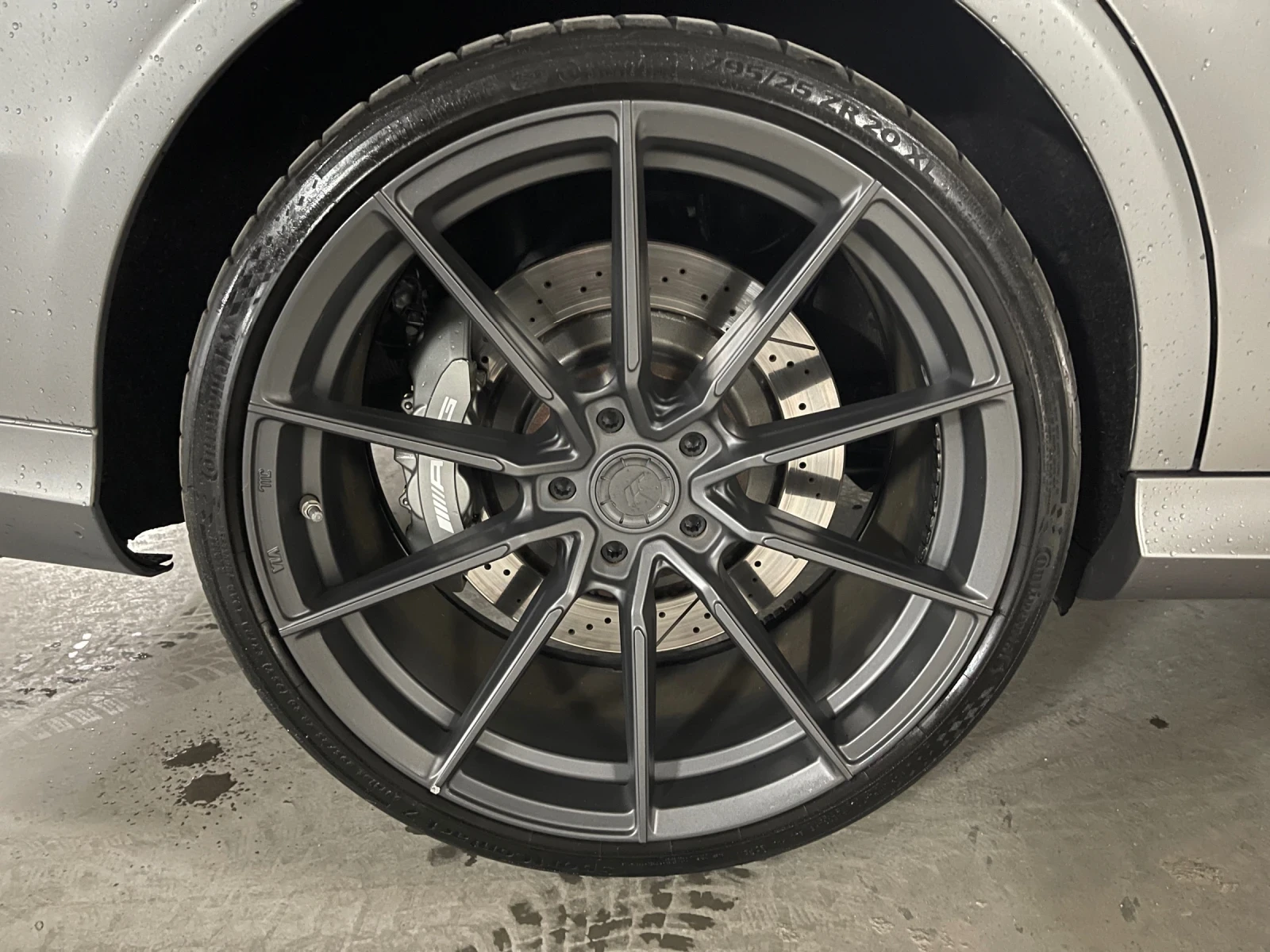 Mercedes-Benz E 63 AMG E63S, снимка 15 - Автомобили и джипове - 53576928