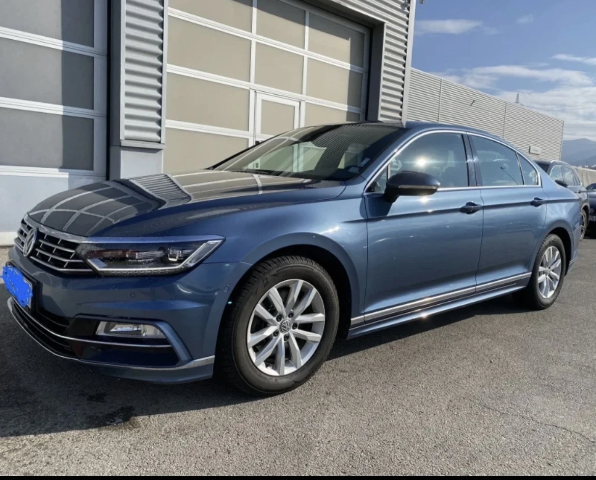 VW Passat R-line 1.8, снимка 6 - Автомобили и джипове - 53620767