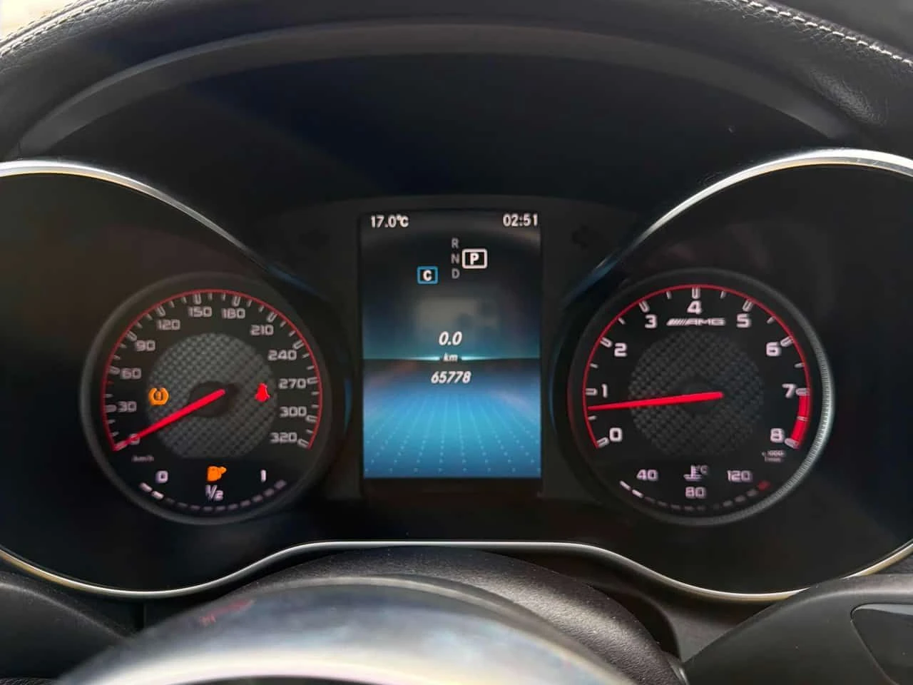 Mercedes-Benz C 63 AMG S | DISTRONIC | BURMESTER | 360 | ЗВЕЗДЕН ТАВАН, снимка 9 - Автомобили и джипове - 53819519